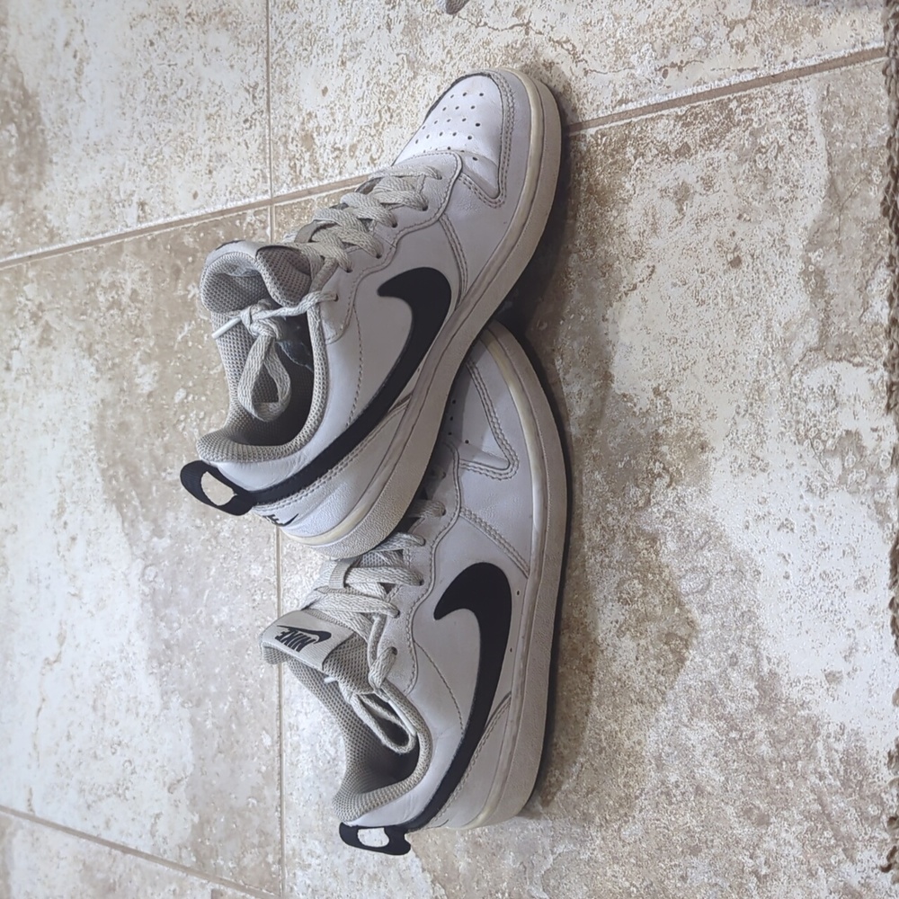 Boys Nike Sneakers